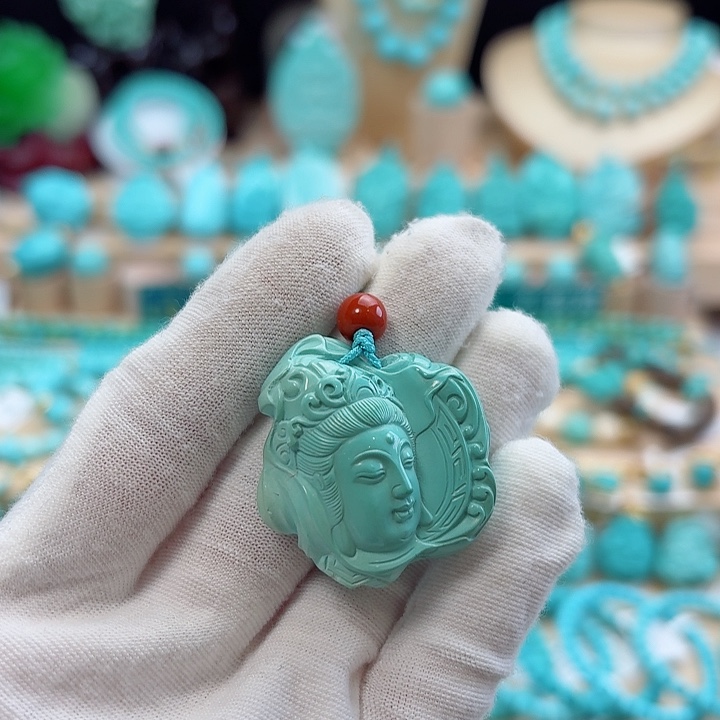 绿松石未镶嵌珠宝奇石