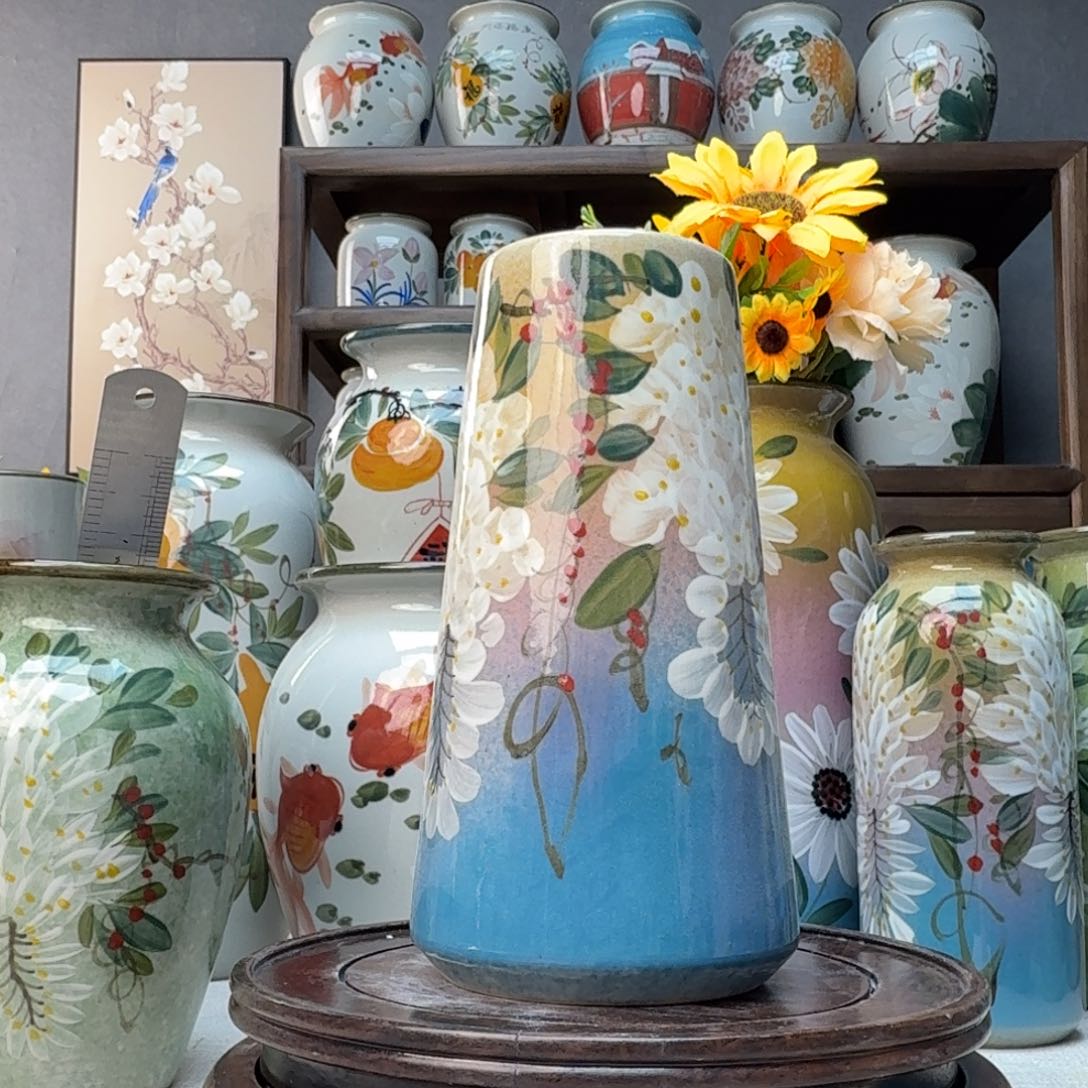 瓶23345567889988777