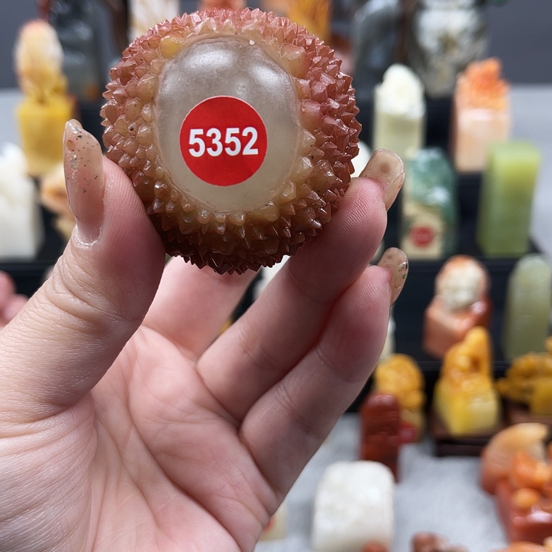 印石昌化石5352。     