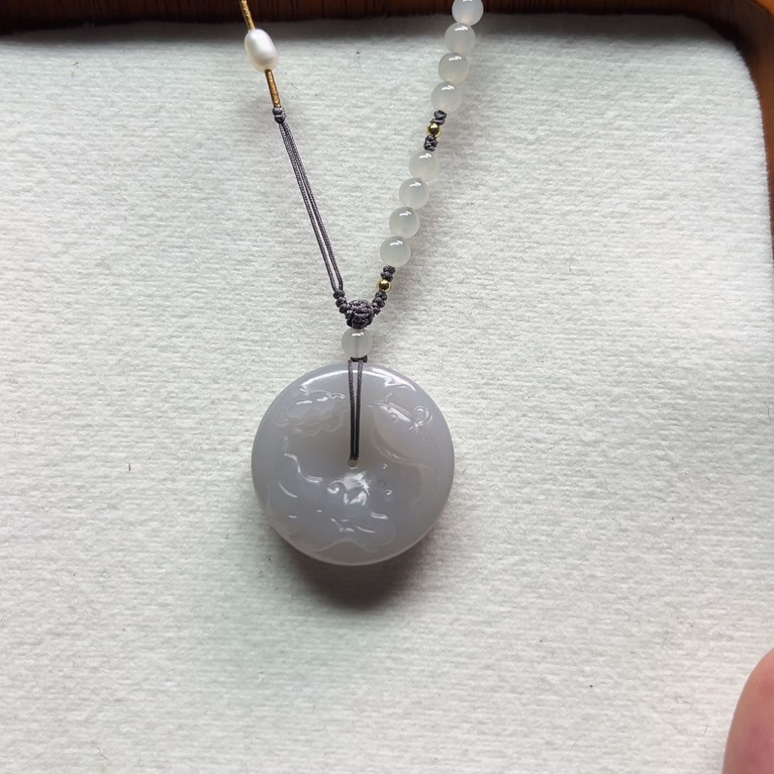 和田玉吊坠(赠链)未镶嵌