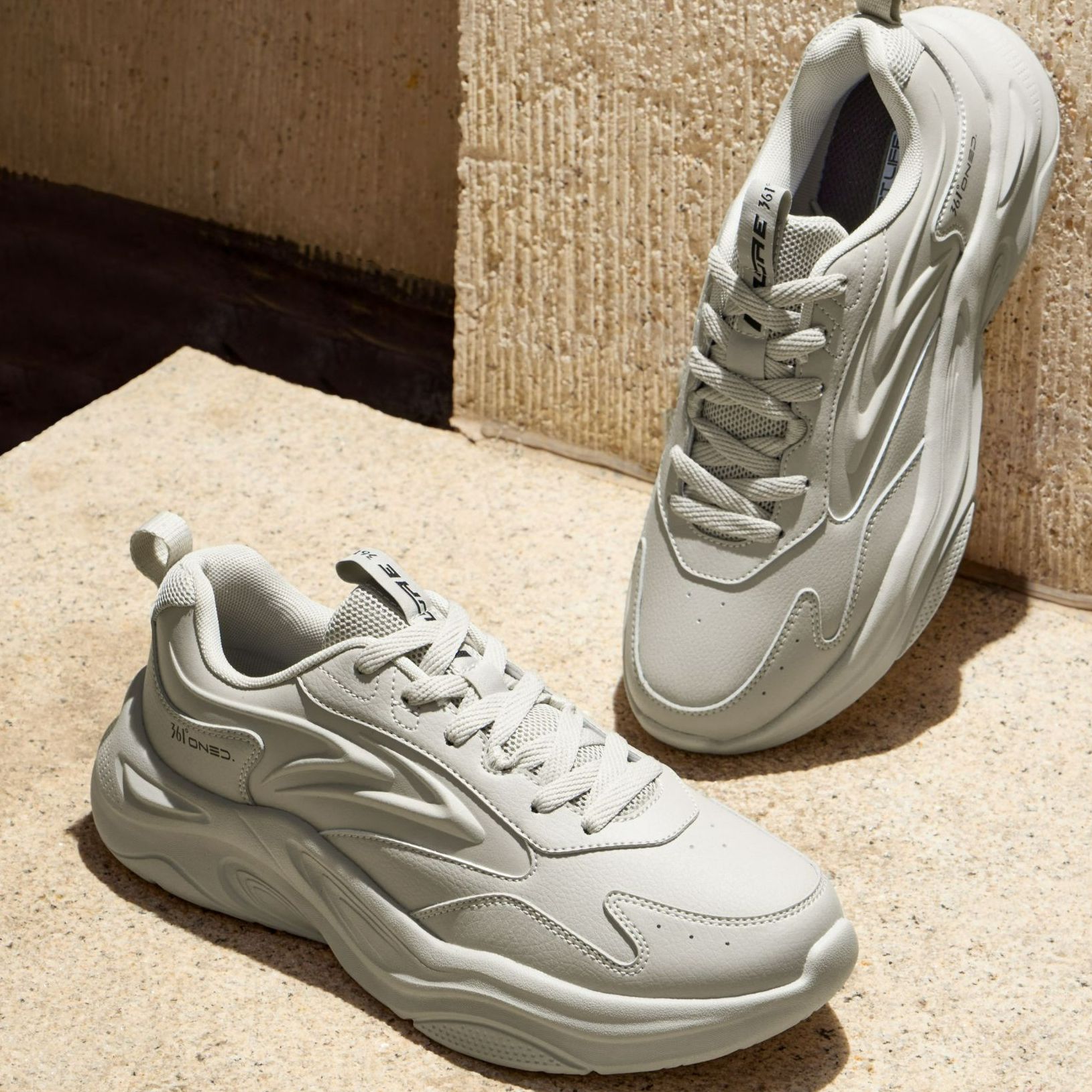 361°【漫步】-情侣男女款秋季革面厚底休闲潮流时尚运动复古文化鞋