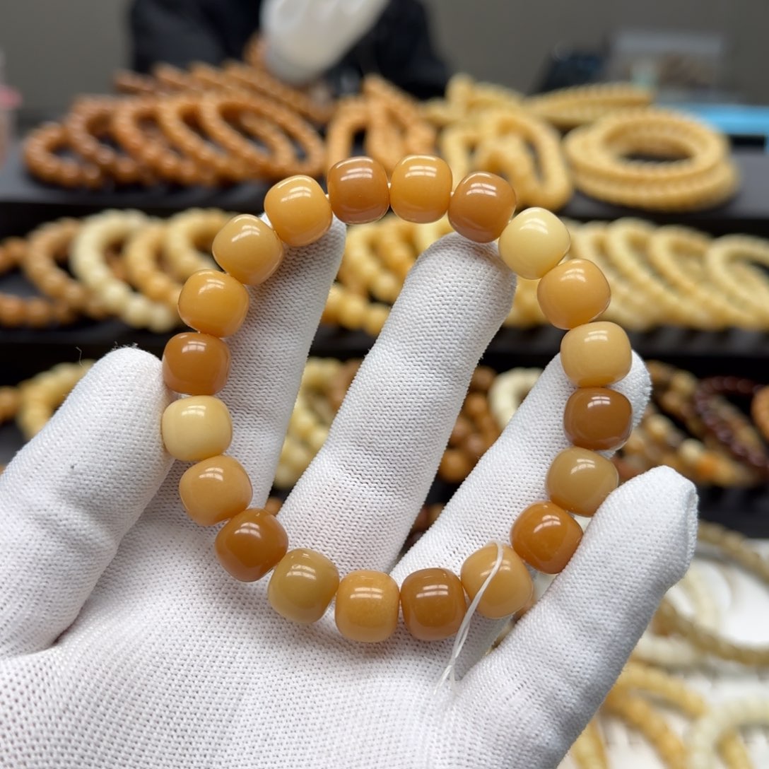 【闪购商品】菩提根/象牙果手串11×12 10年 精工