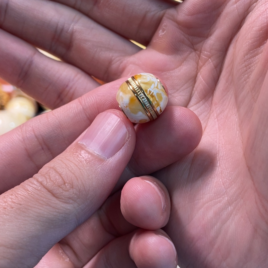 琥珀珠宝奇石未镶嵌五***酒6