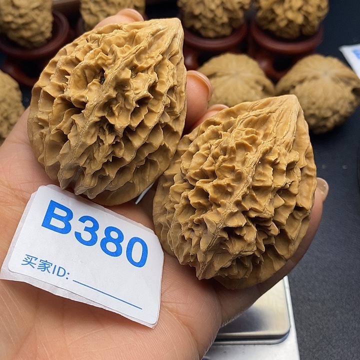 文玩核桃把件老鼠4,5克重62
