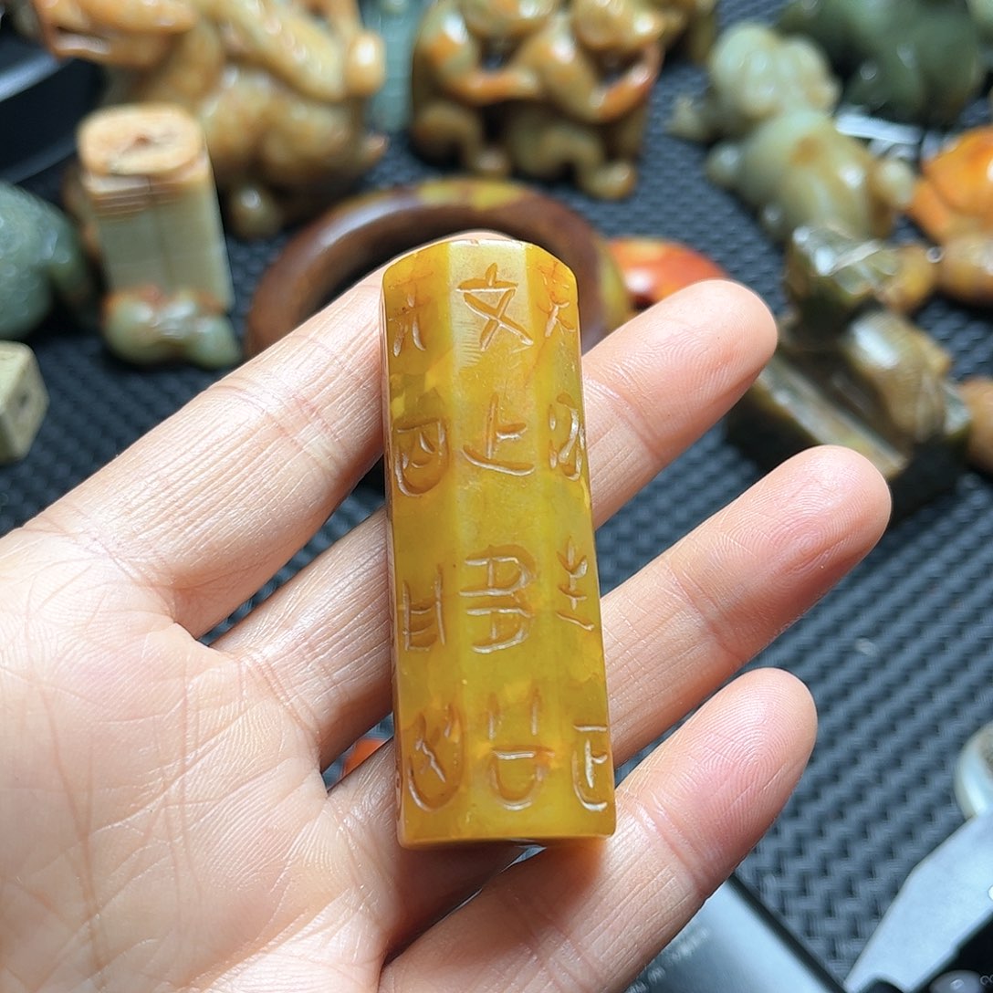 白玉菩提吊坠摆件