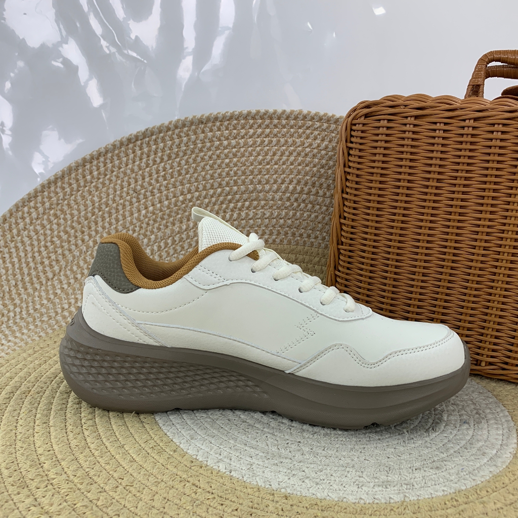 LT006（运动码）男女鞋 冬季皮面系带轻便舒适时尚百搭休闲跑步鞋仓