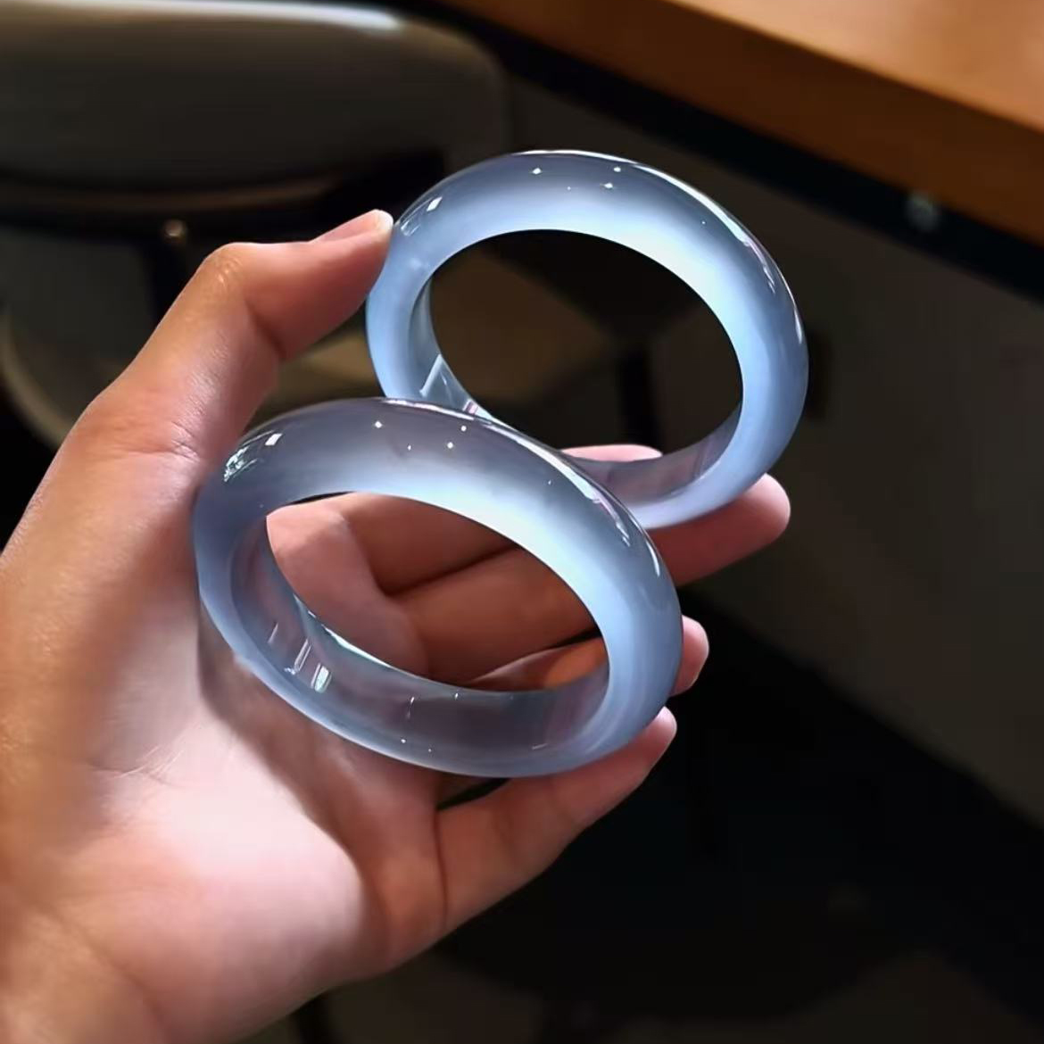 中国风新款石英质玉女神手镯