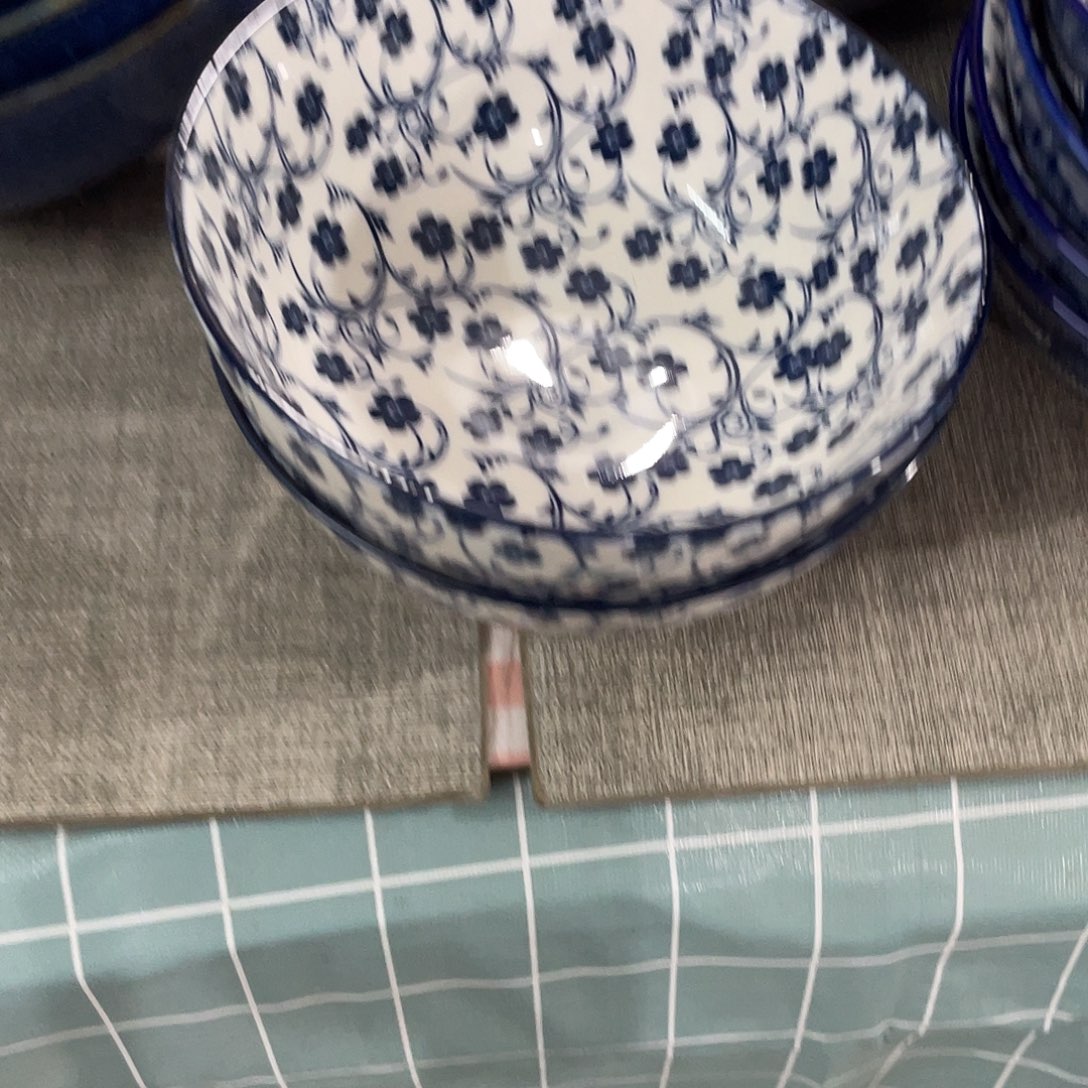 喵***莹瓷   6寸 温佩家 数量是2