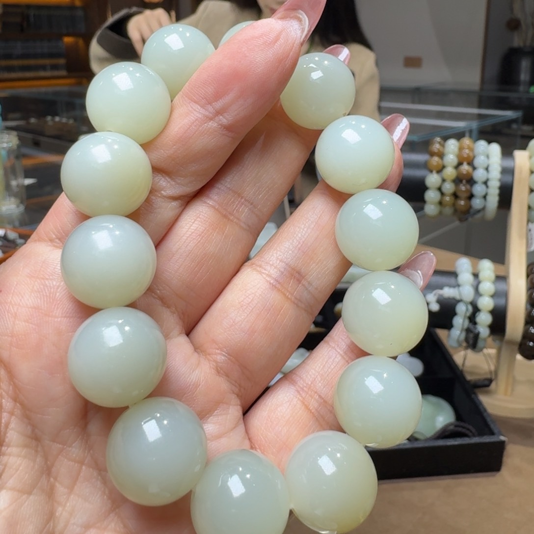 和田玉戒指未镶嵌