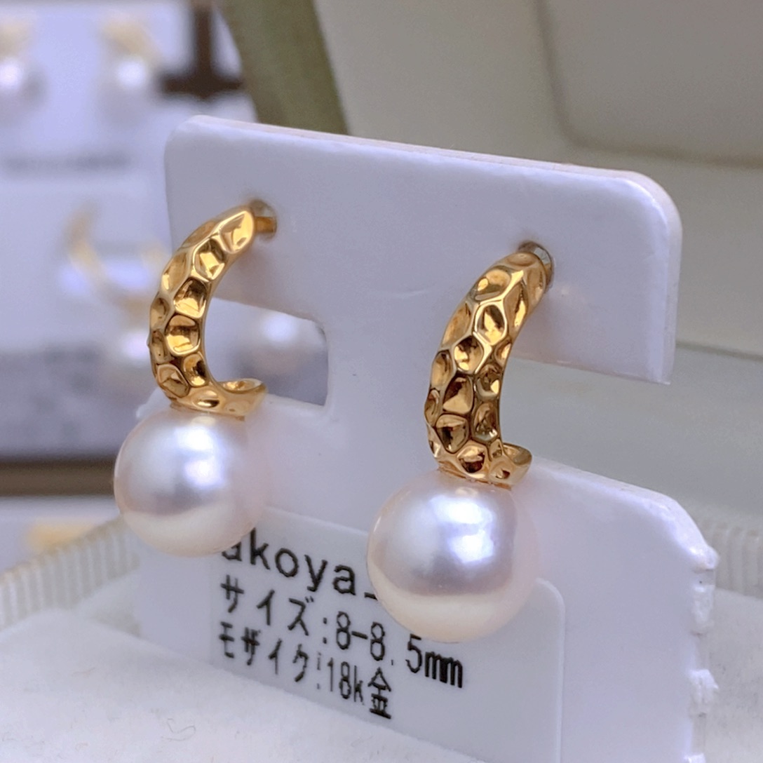 海水珍珠耳饰18K金镶嵌