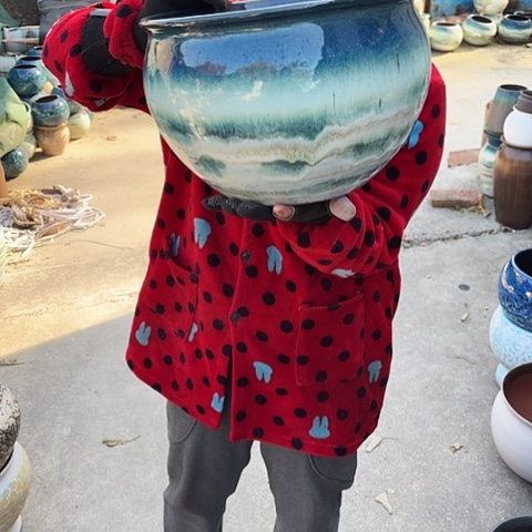 30口21高瑕疵口变形 盆子。 