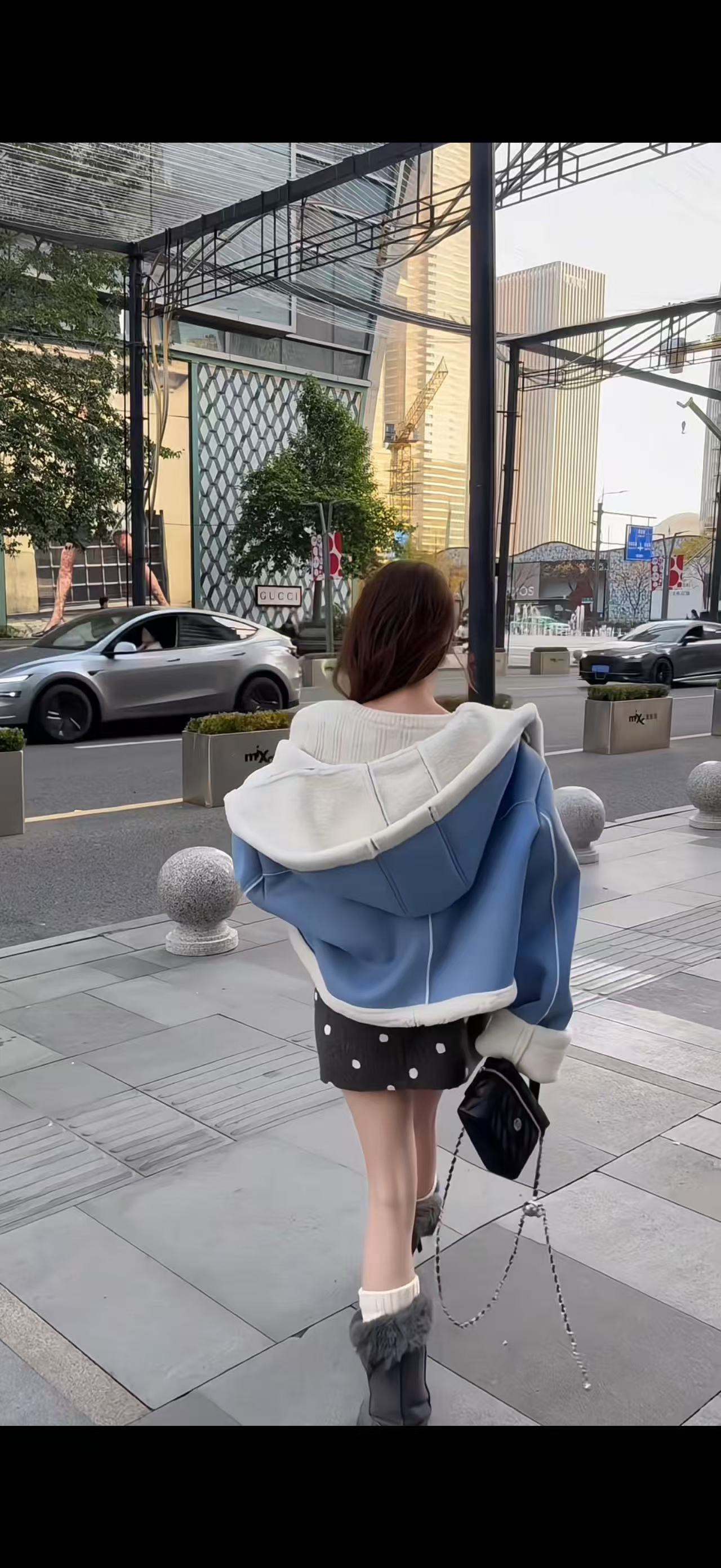 悠悠 泡菜定制冬季新款连帽宽松洋气毛毛一体加厚外套自留款