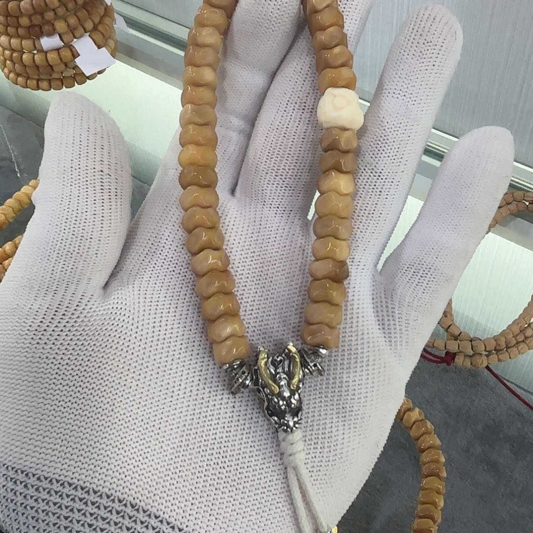 菩提根/象牙果把件猴*生龙脊菩提雕刻龙骨