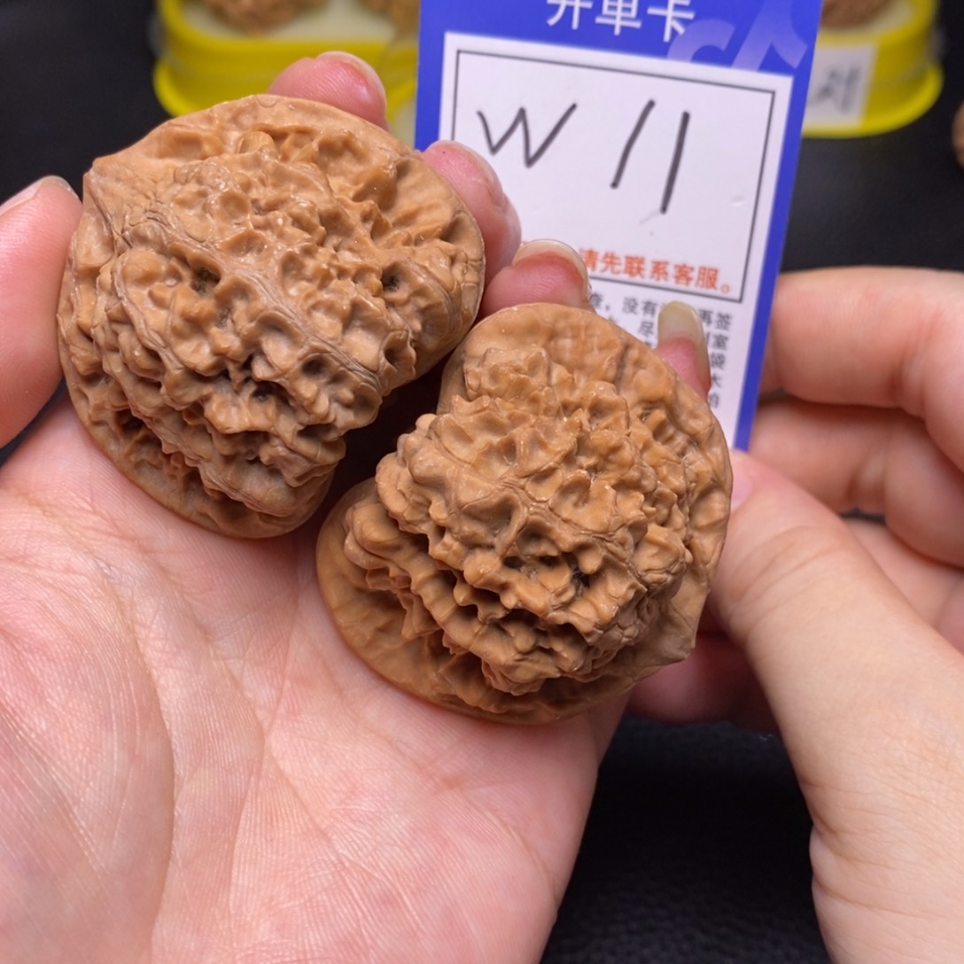 把件桃核W11全品麒麟纹48