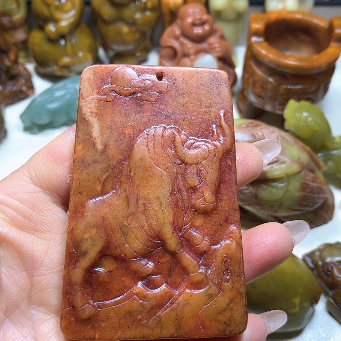 白玉菩提吊坠白玉菩提吊坠