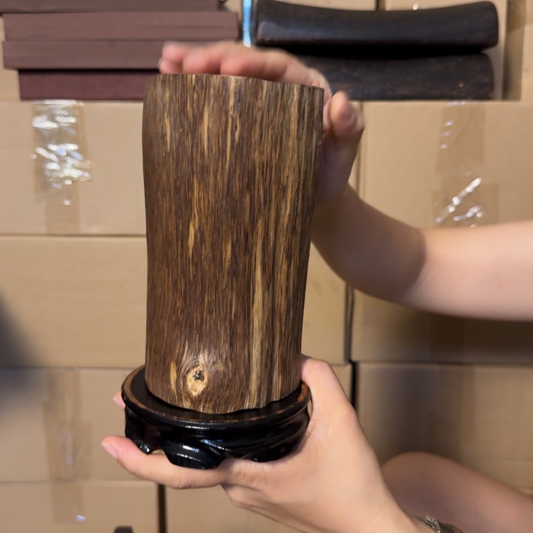 沉香碎屑沉香沉香多样性发一件82