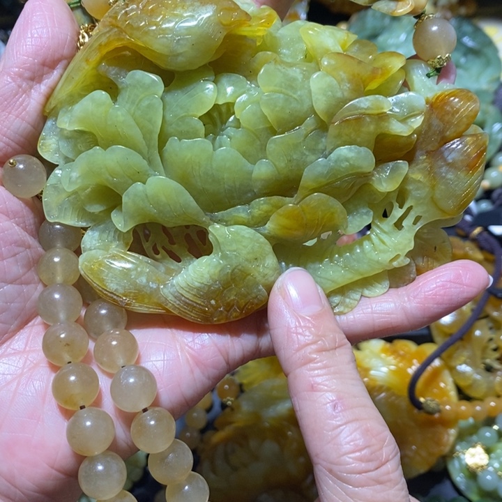 岫玉岫玉吊坠未镶嵌