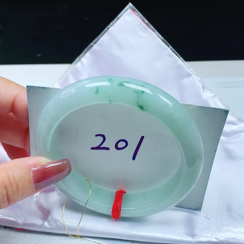 【闪购商品】翡翠手镯未镶嵌 正圈59+