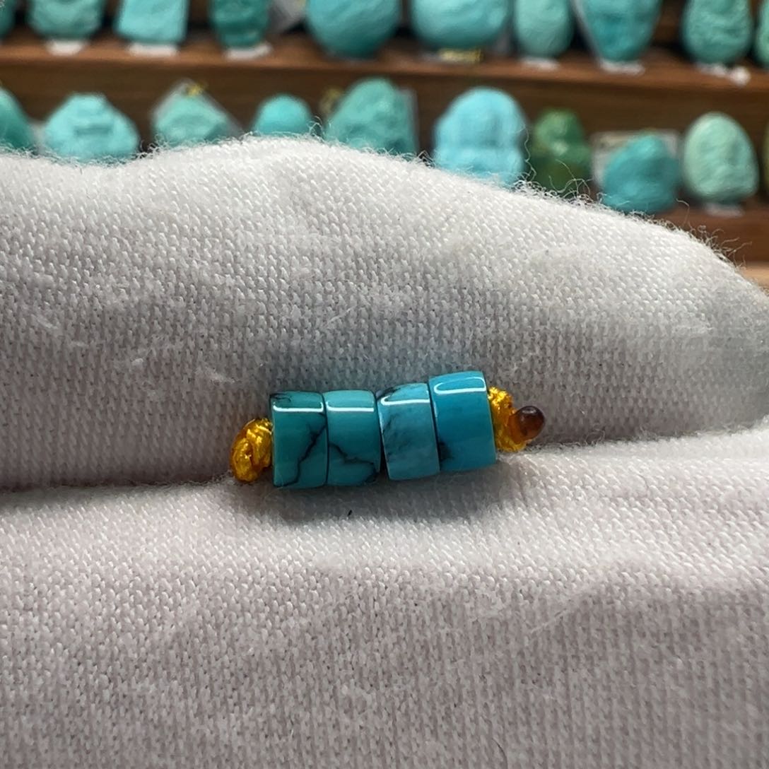 绿松石未镶嵌直切珠4.5mm