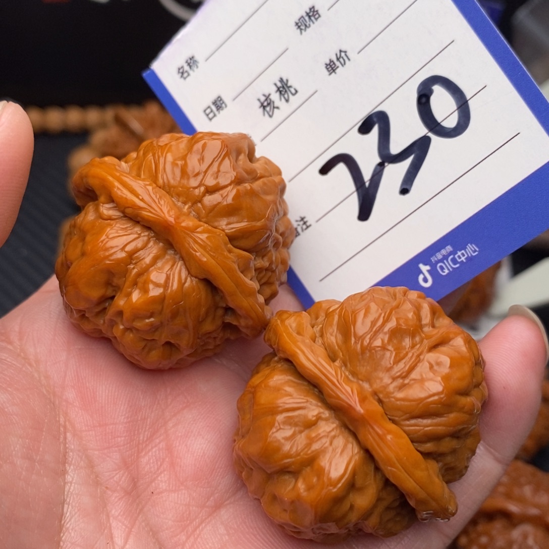 把件桃核蛤蟆40默默