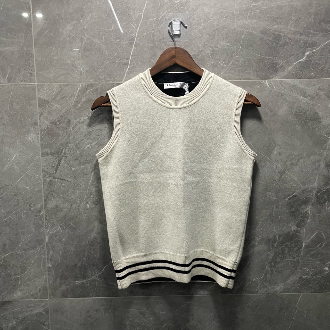 99新 DIOR/迪奥 白色黑八羊绒背心 38码 10526558 