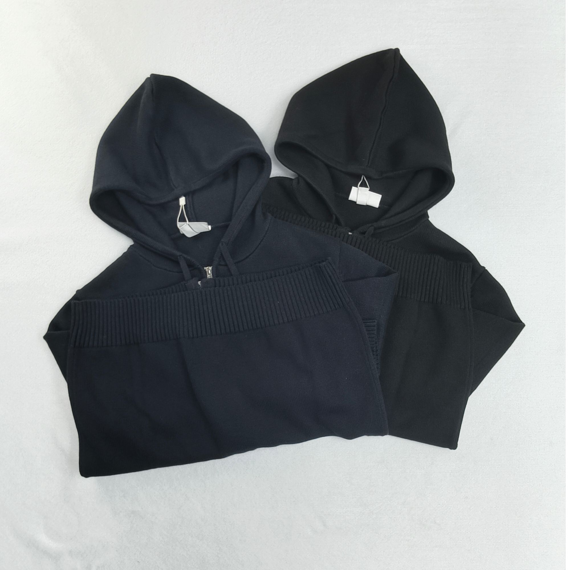 羊毛衫休闲连帽高克重保暖