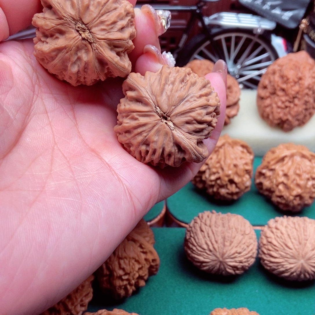 文玩核桃吊坠十**铁锤41