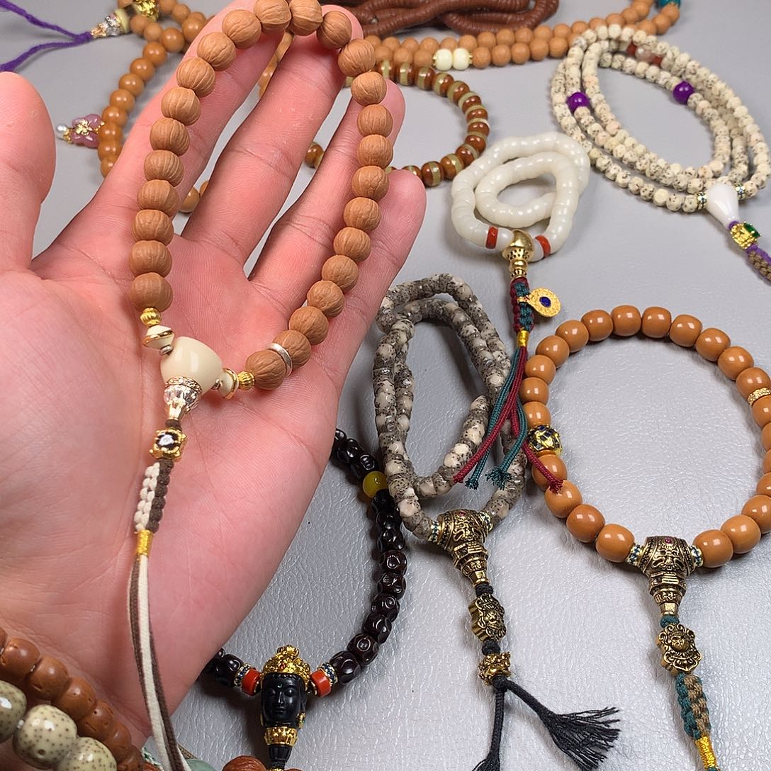 吊坠猴头核桃。。。。。。。。。