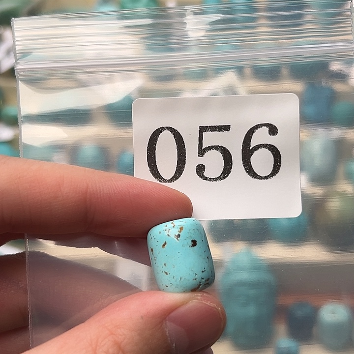 粗***饭玛瑙/玉髓未镶嵌绿松石