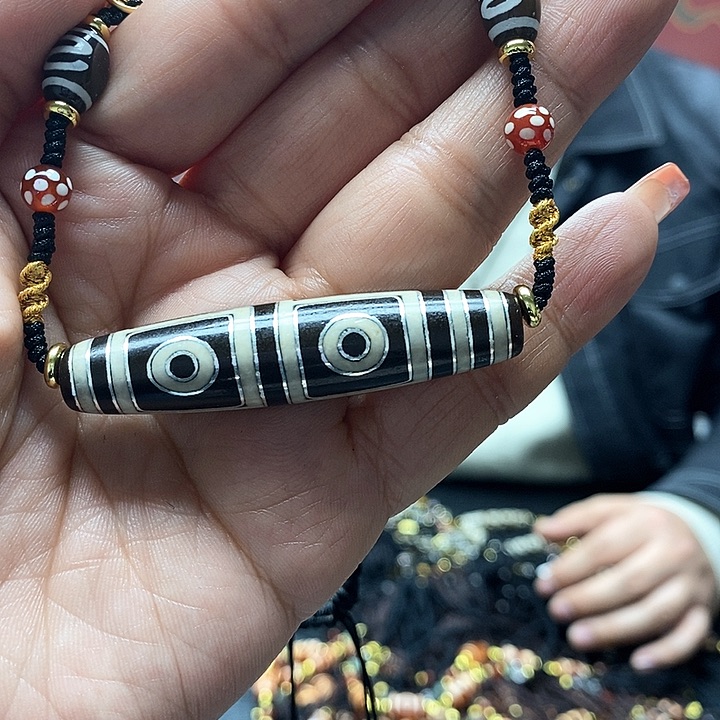 玛瑙/玉髓颈饰合金