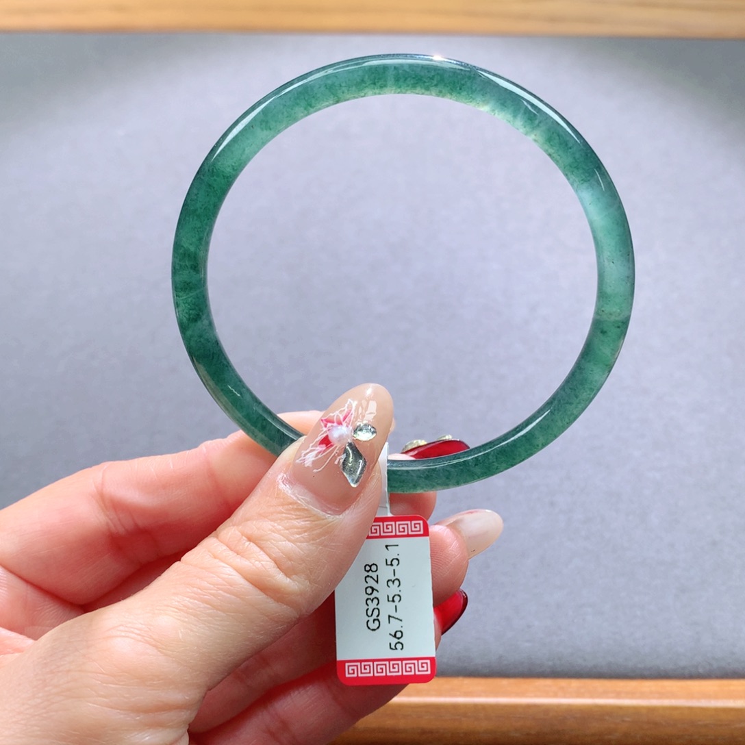 翡翠手镯未镶嵌天然翡翠手镯叮当镯