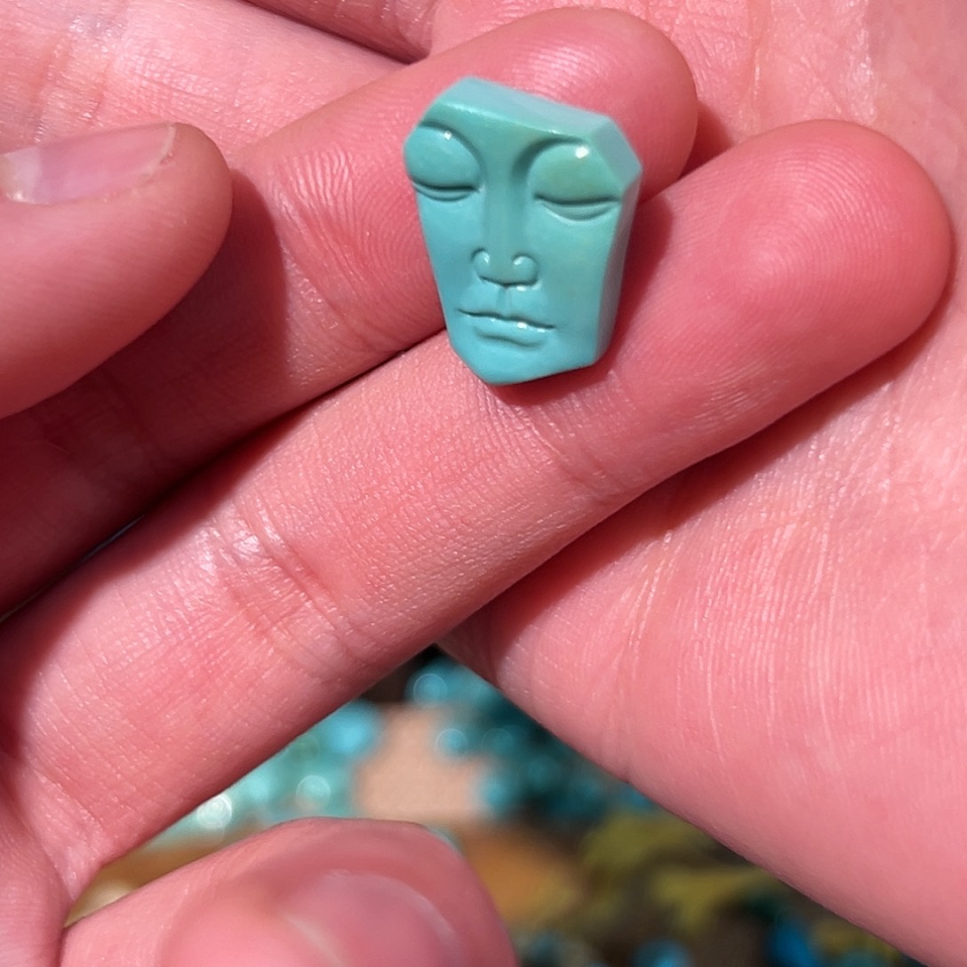 绿松石配饰未镶嵌