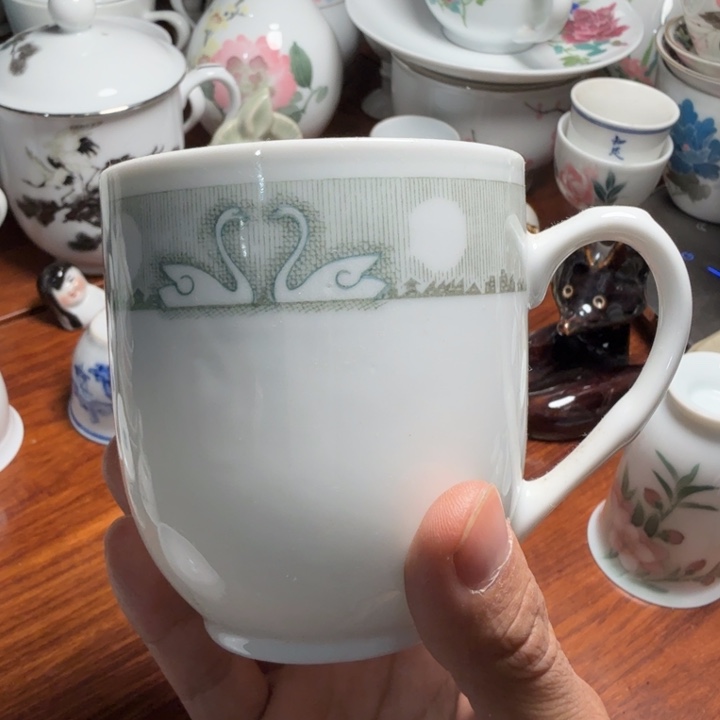 静***深醴陵白天鹅茶杯微瑕一等品