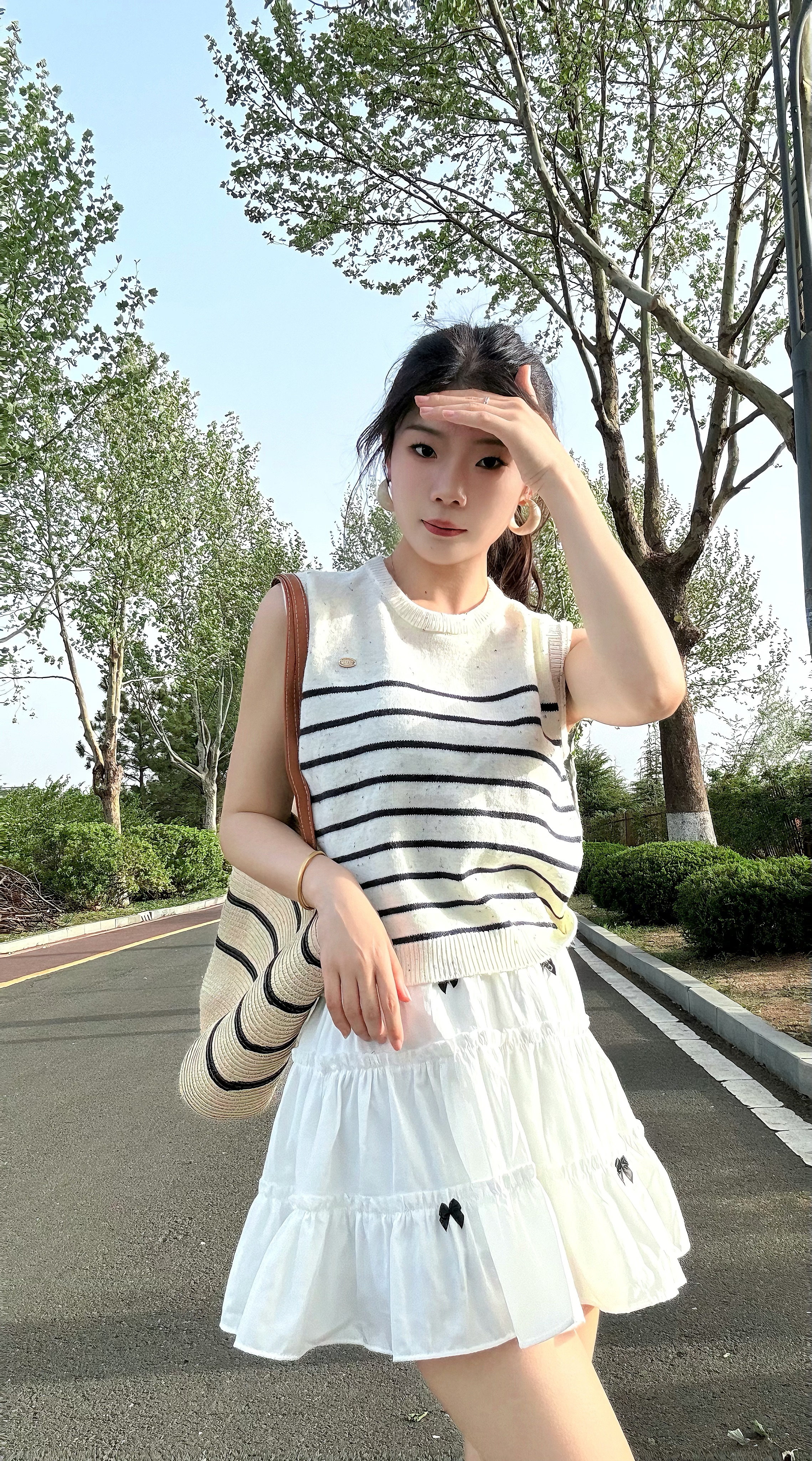 【诗婳家】2025新款夏季百搭时尚女装