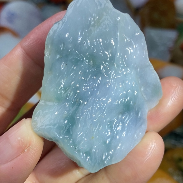 翡翠未镶嵌颈饰缅甸