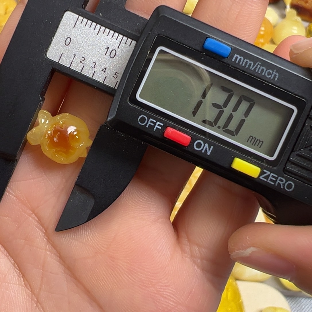 蜜蜡未镶嵌裸石蜜蜡