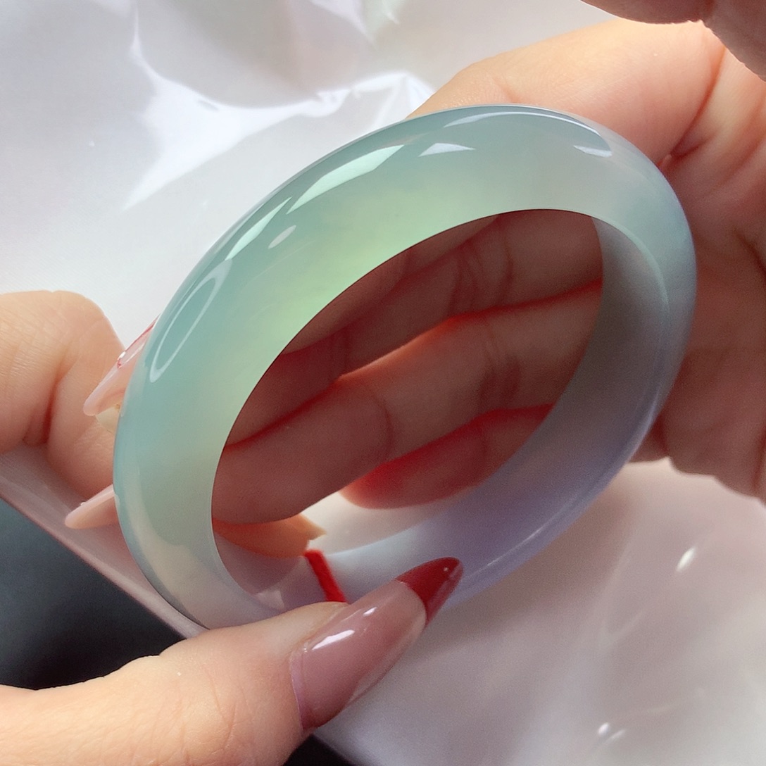 【闪购商品】翡翠手镯未镶嵌a 156333