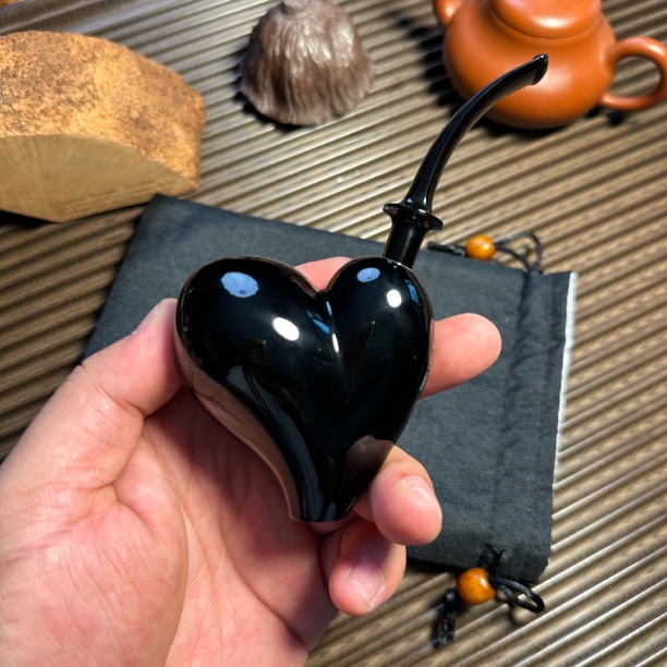 老卫烟斗.超级光面.黑礼服桃心烟斗