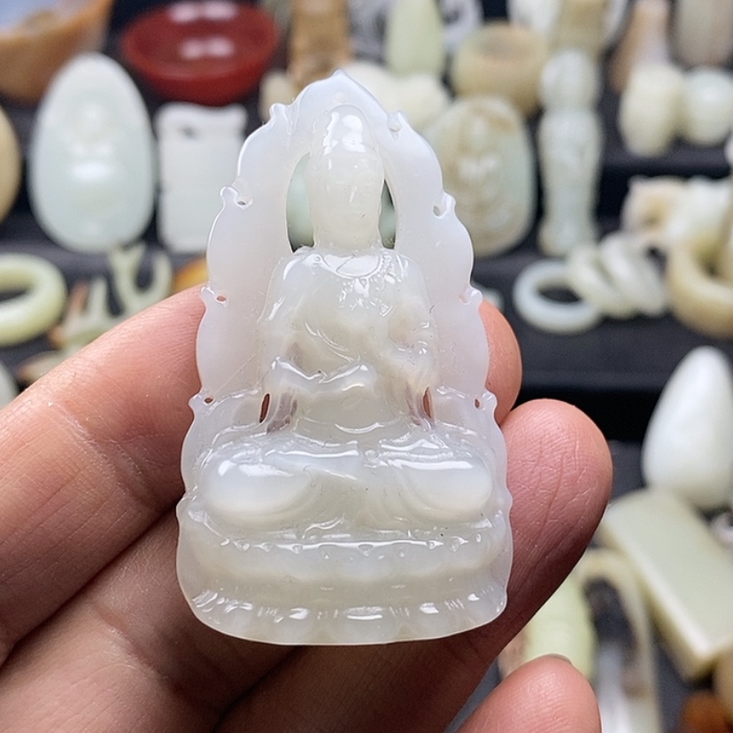 【闪购商品】和田玉挂件未镶嵌落***生