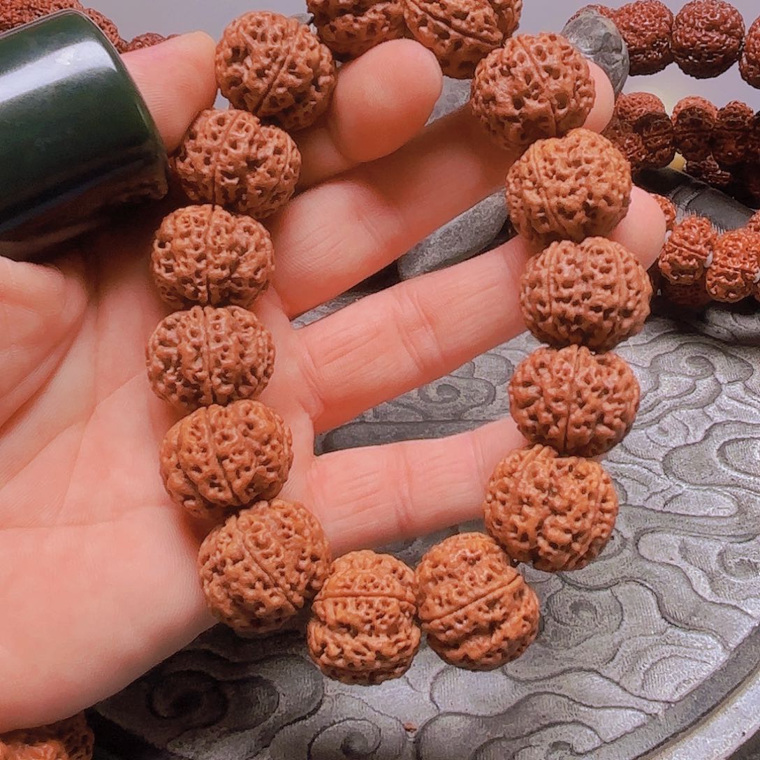 手串金刚菩提M38/24mm五星蜂王