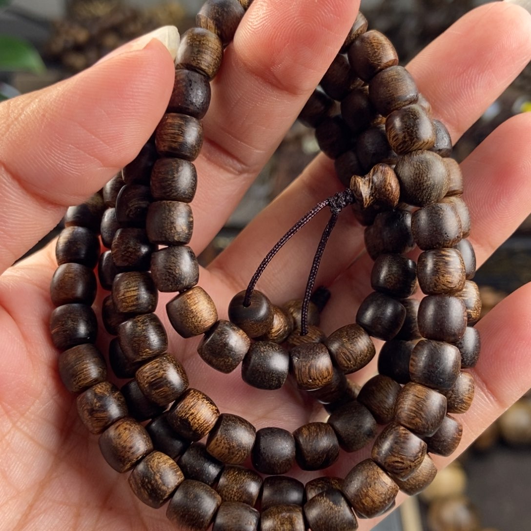 手串沉香瀚****收越南白棋楠