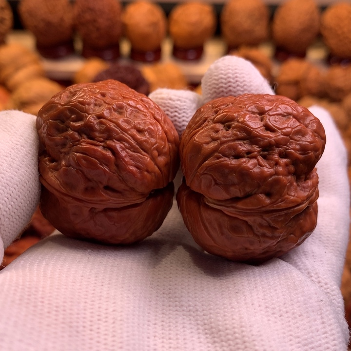 文玩核桃吊坠28哦哦哦哦