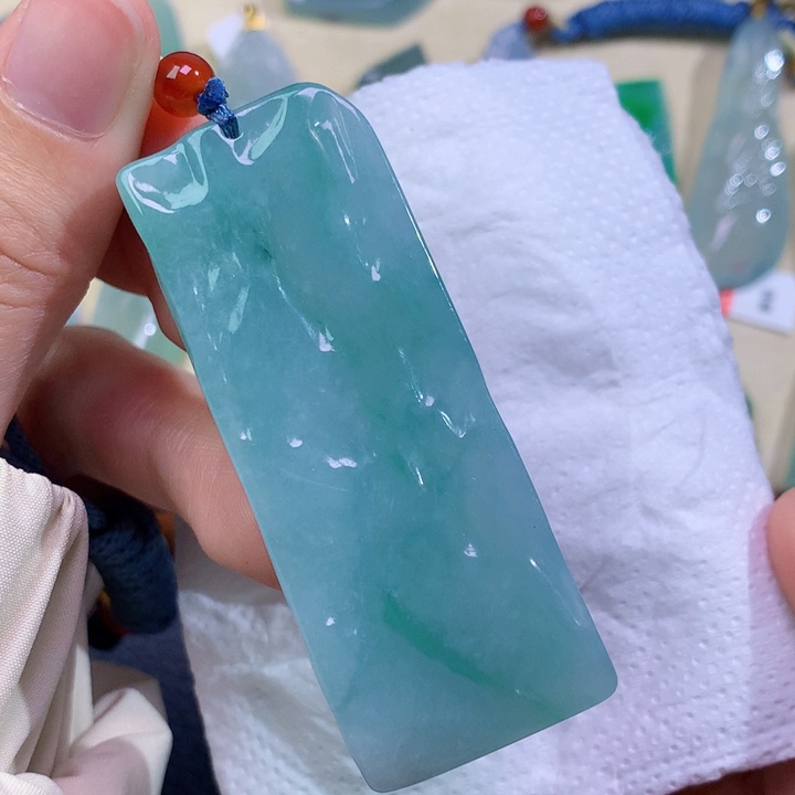 翡翠未镶嵌吊坠(不含链) 1683