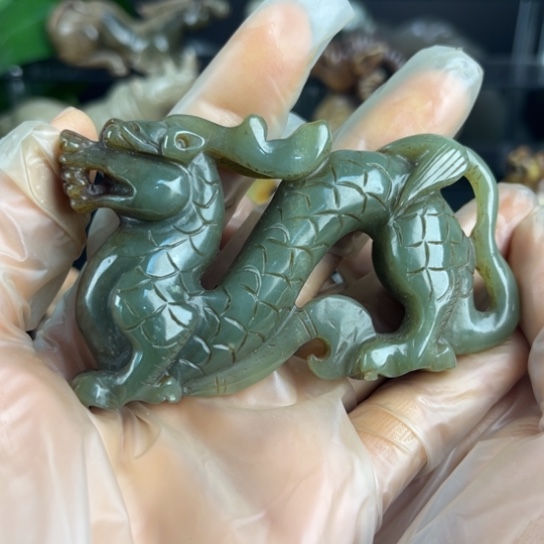 和田玉挂件未镶嵌