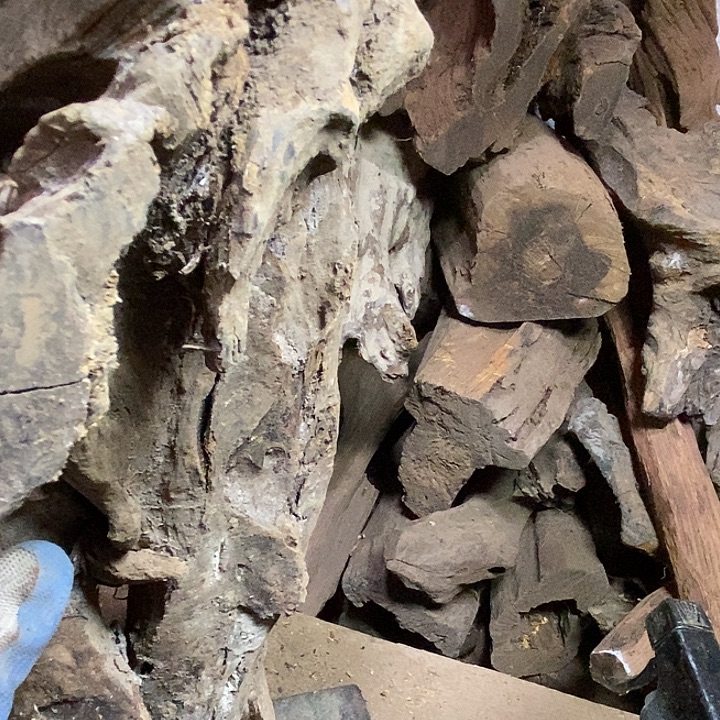 用***3贡木把件我们都市的繁华与