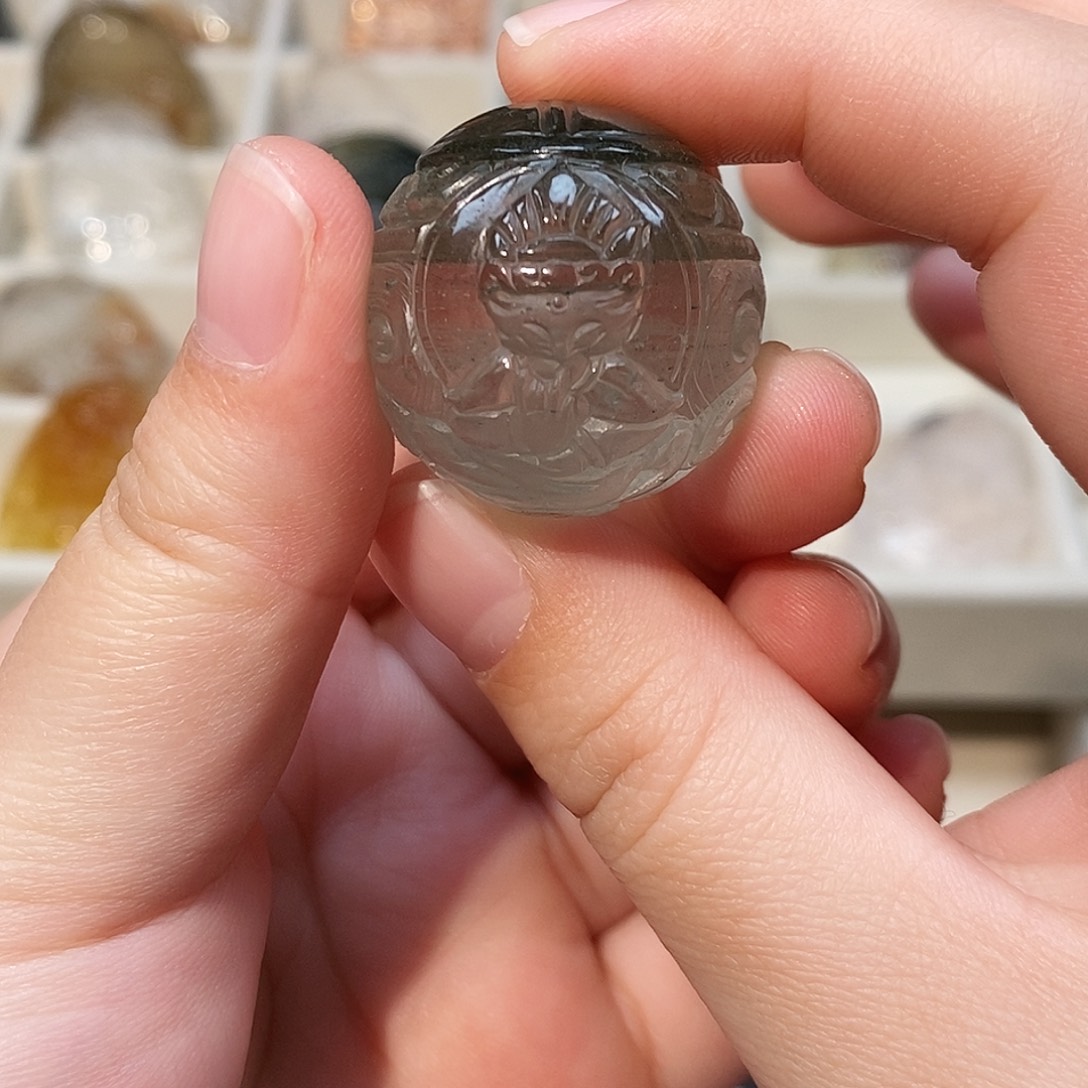 颈饰未镶嵌水晶绿幽灵