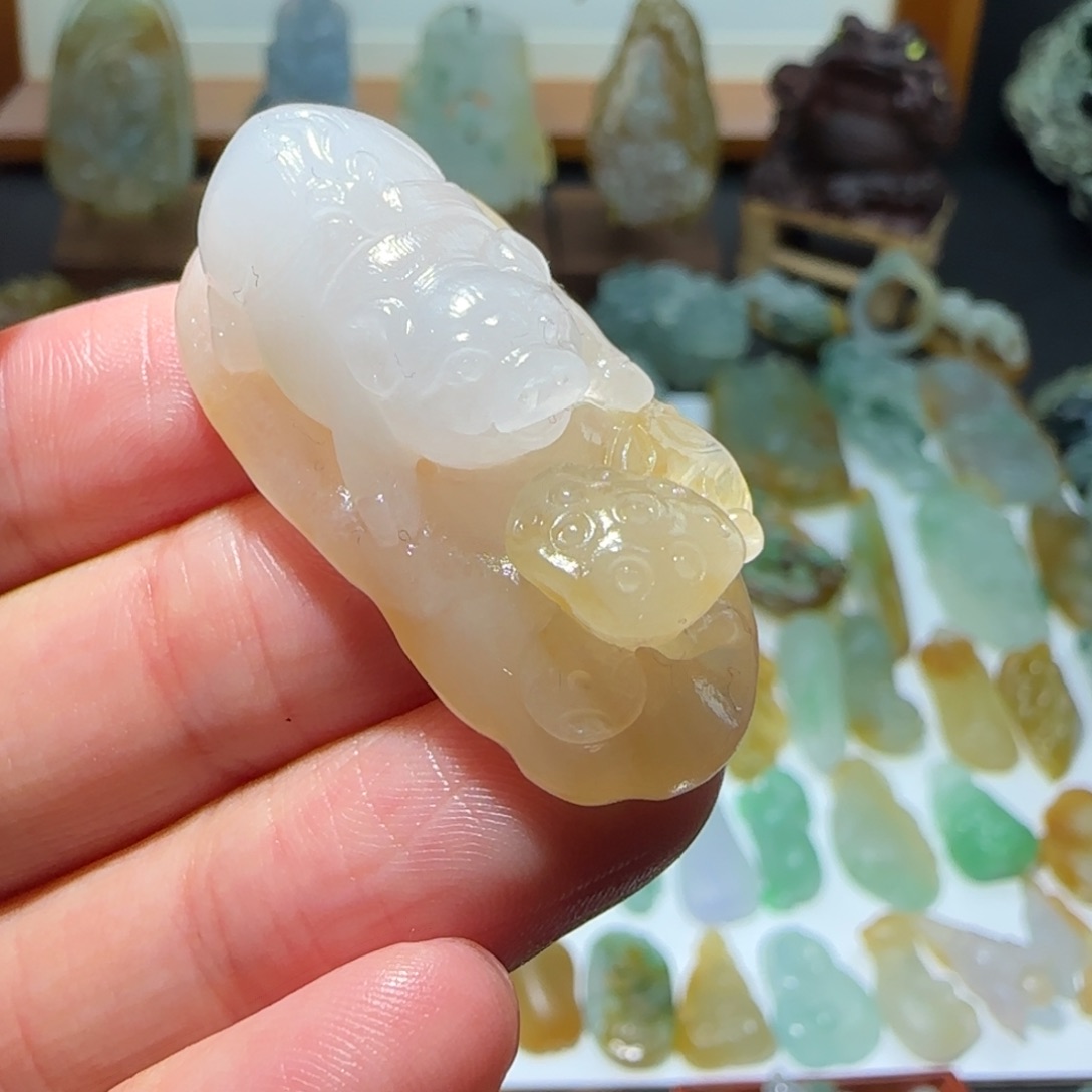 定制翡翠未镶嵌缅甸翡翠