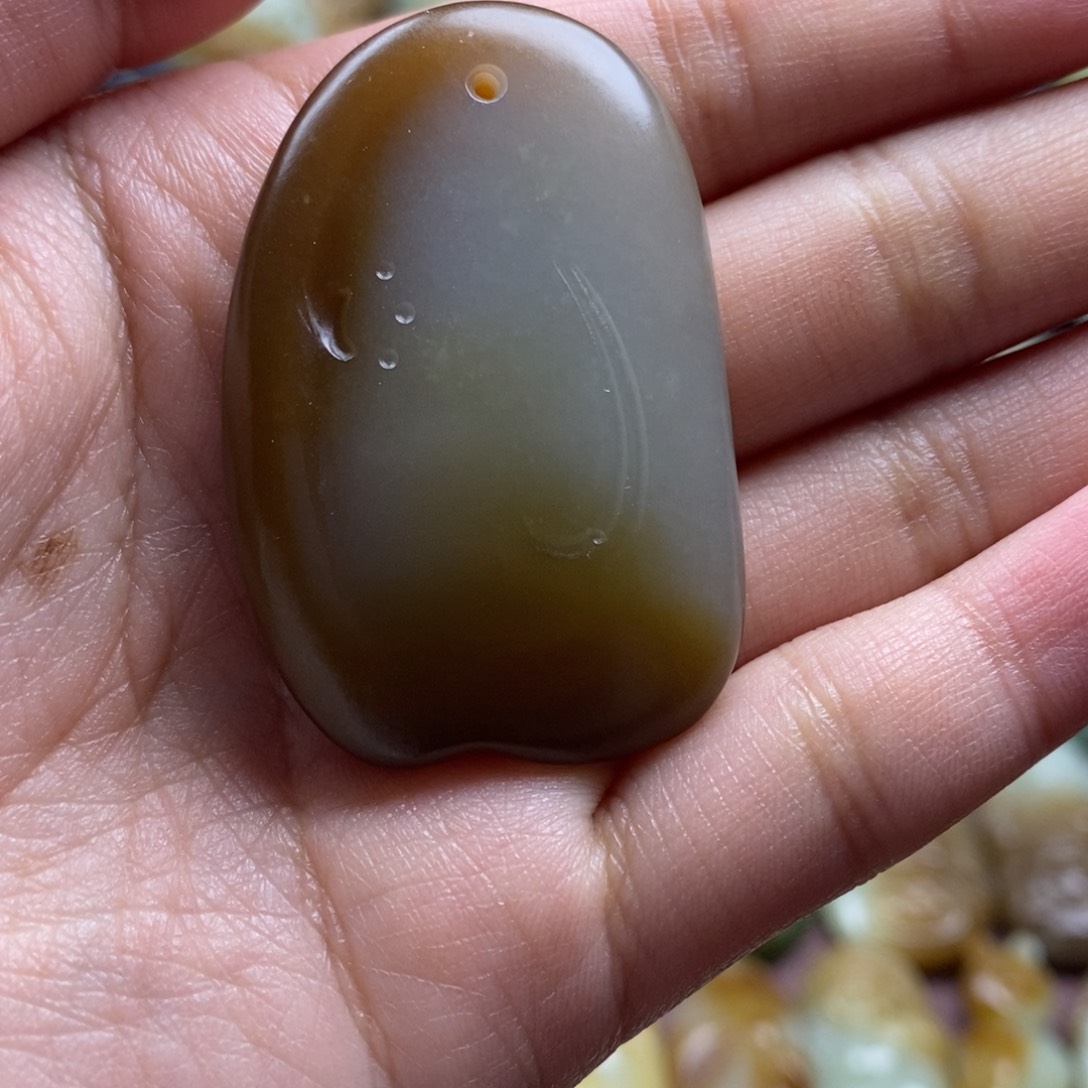 吊坠(不含链)未镶嵌和田玉（糖玉）