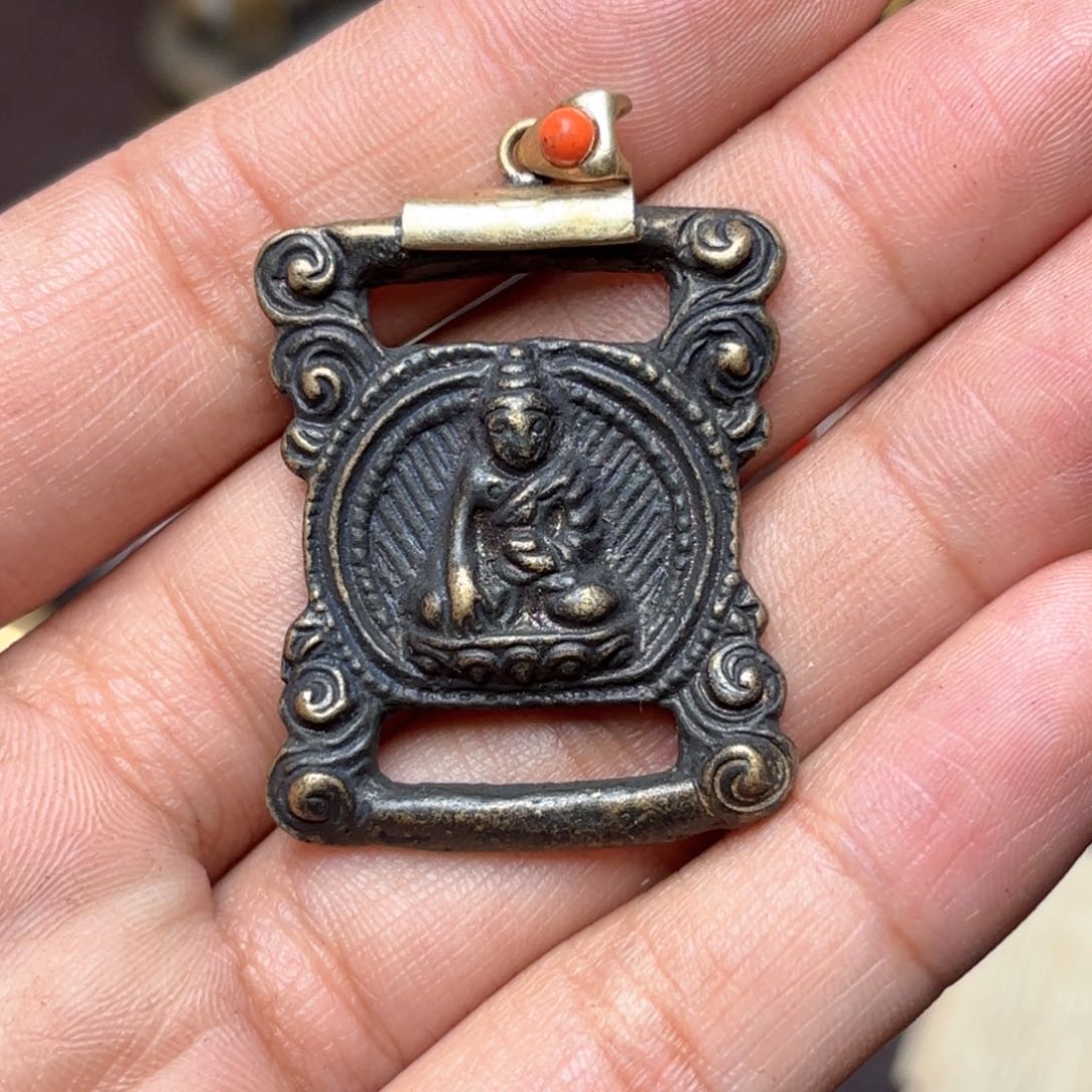 铜星月菩提吊坠项链