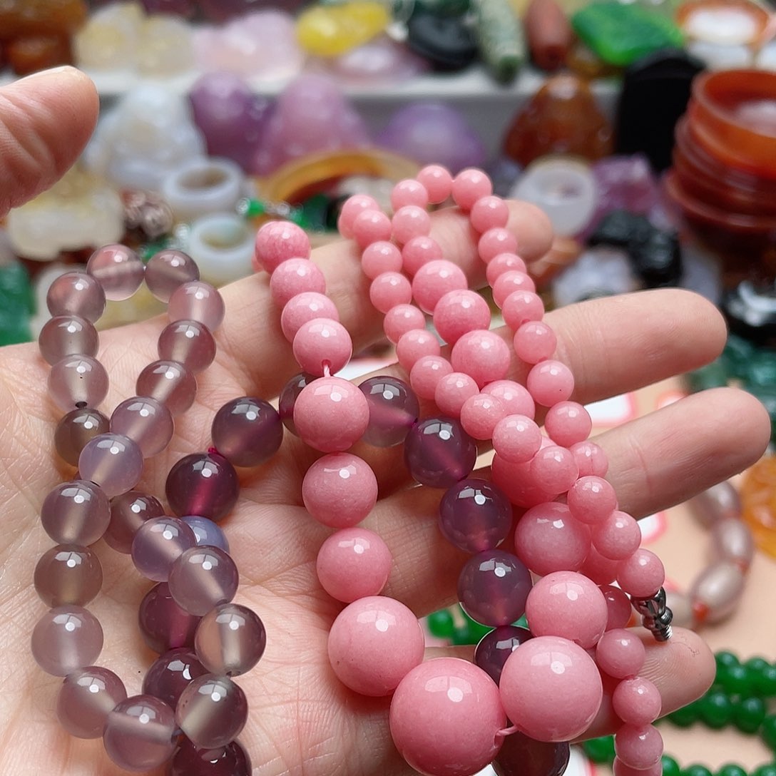 玛瑙/玉髓颈饰合金弓****争